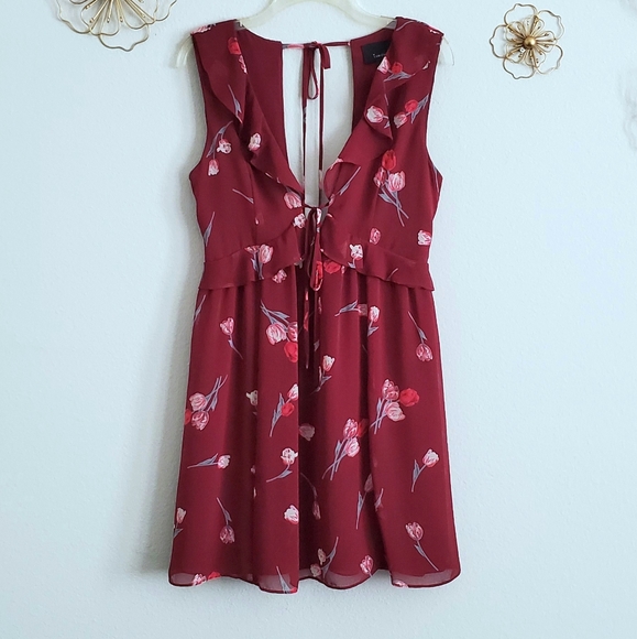 Lumiere Burgundy / Maroon Floral Swing Min…